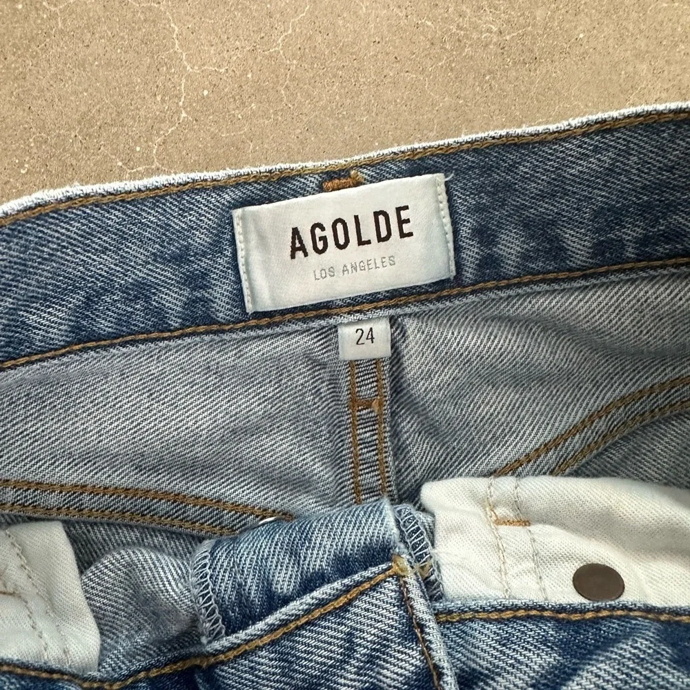 AGOLDE Fen High Rise Relaxed Taper Jeans in Wander - Picture 2 of 11